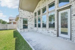 Carriage Oaks Ln-1104-041.jpg