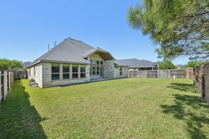 Carriage Oaks Ln-1104-044.jpg
