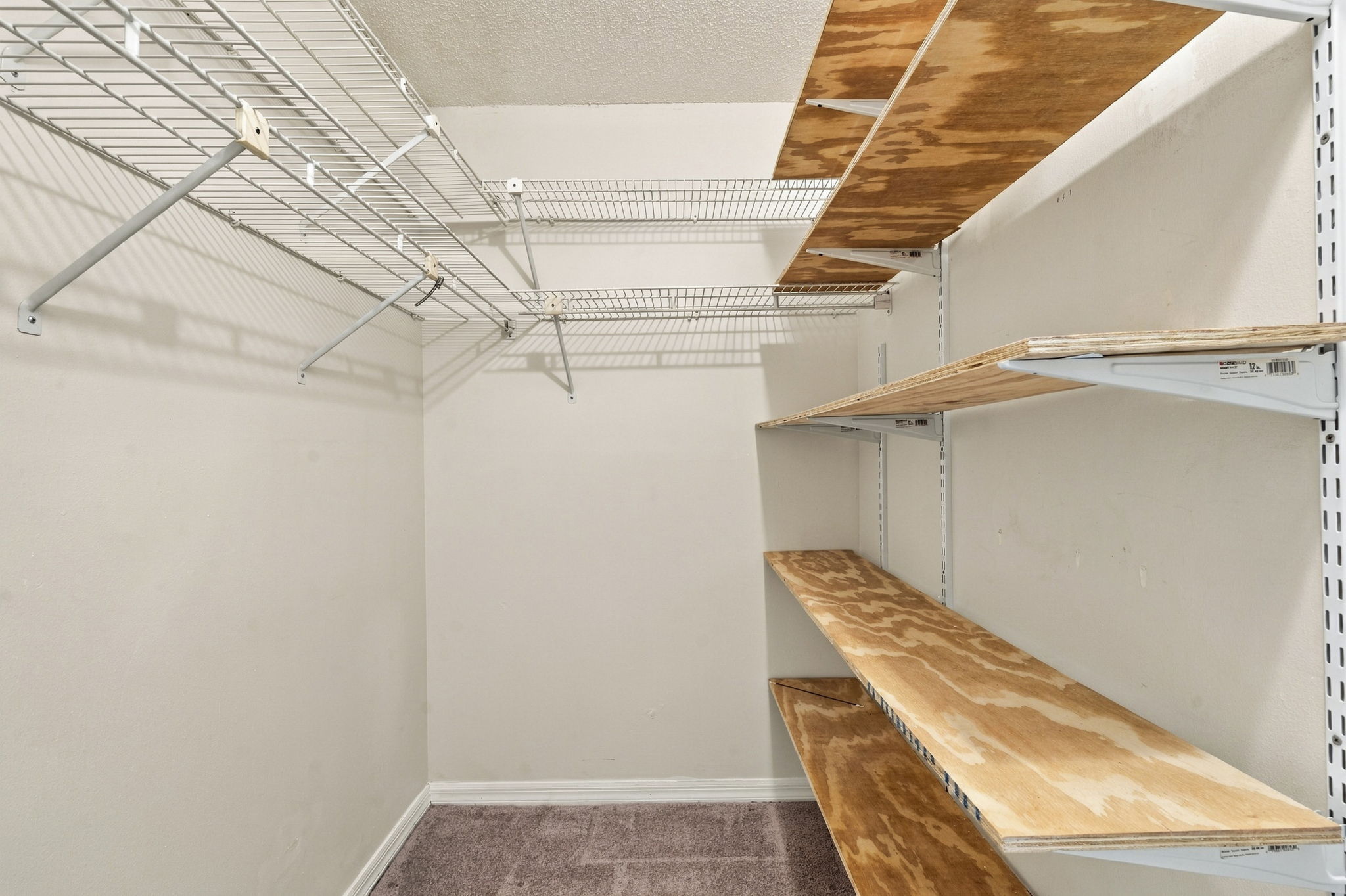 Interiors (42)