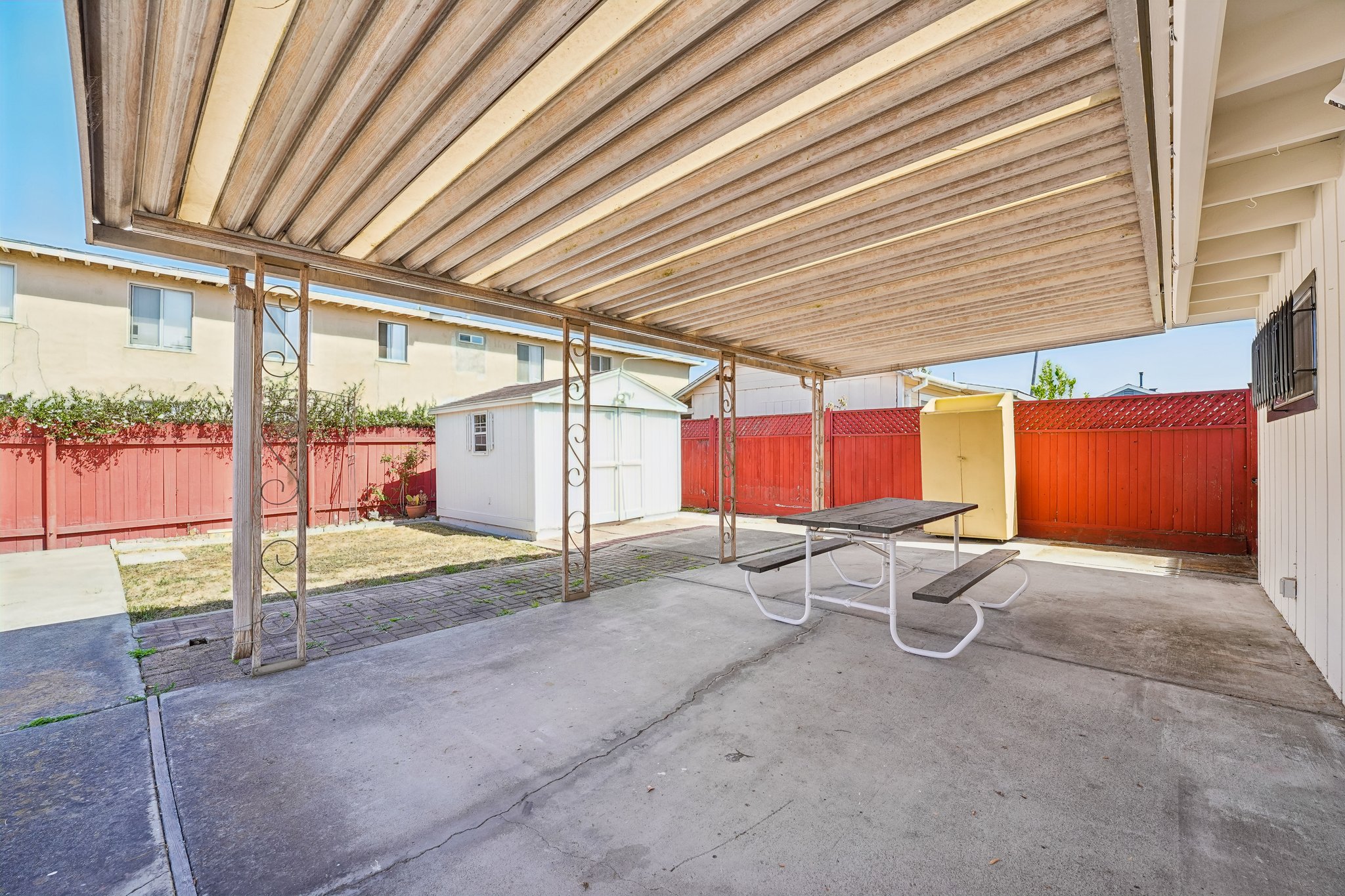 1611 Lincoln Ave-S1609-050.jpg