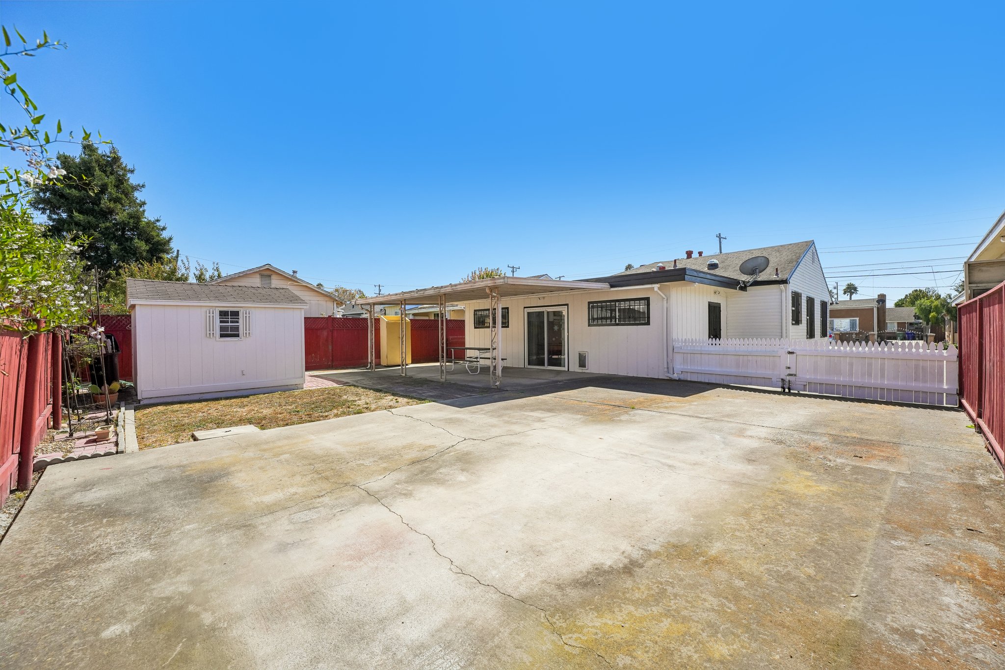 1611 Lincoln Ave-S1609-056.jpg