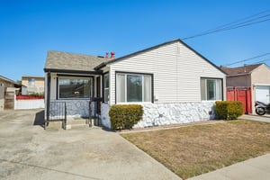 1611 Lincoln Ave-S1609-001.jpg