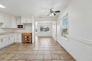 1611 Lincoln Ave-S1609-022.jpg