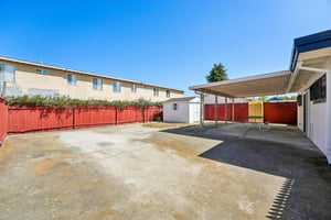 1611 Lincoln Ave-S1609-054.jpg