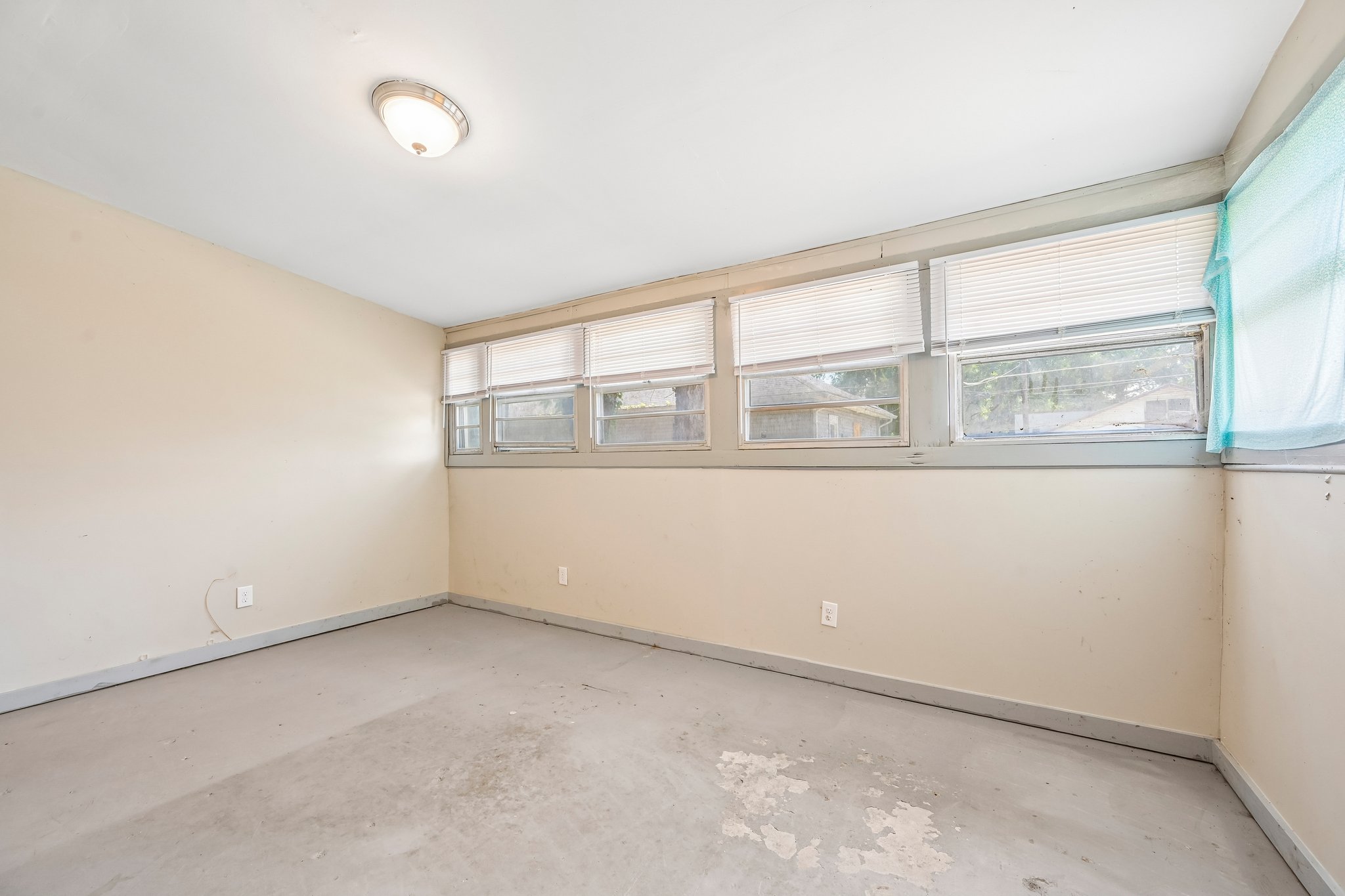 Nichol Ave-S0107-018.jpg