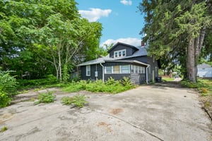 Nichol Ave-S0107-005.jpg