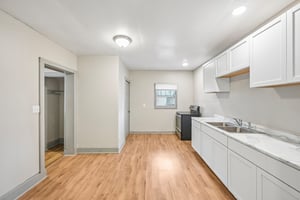 Nichol Ave-S0107-012.jpg