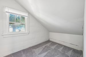 Nichol Ave-S0107-021.jpg