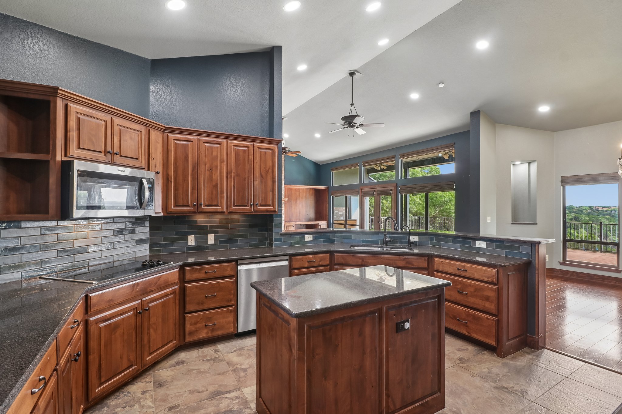 Saddlewood Blvd-S1605-014.jpg