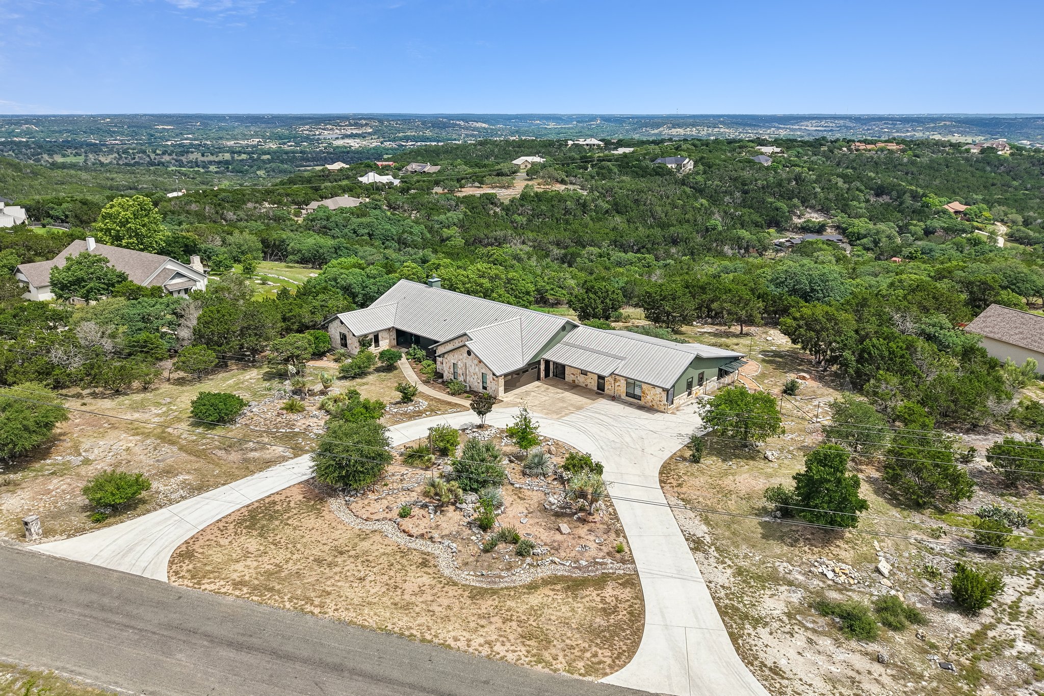 Saddlewood Blvd-S1605-061.jpg