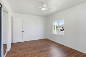 021_F8_16117 Gribben Ave