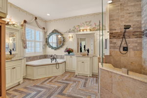  Photo 64