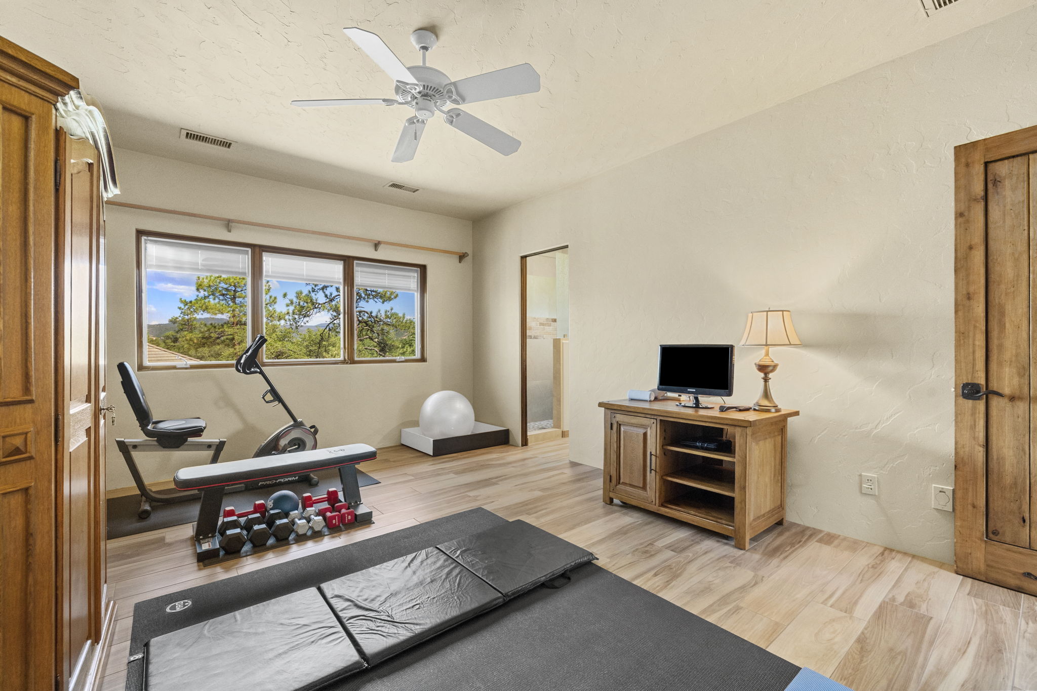 Bedroom 4-2