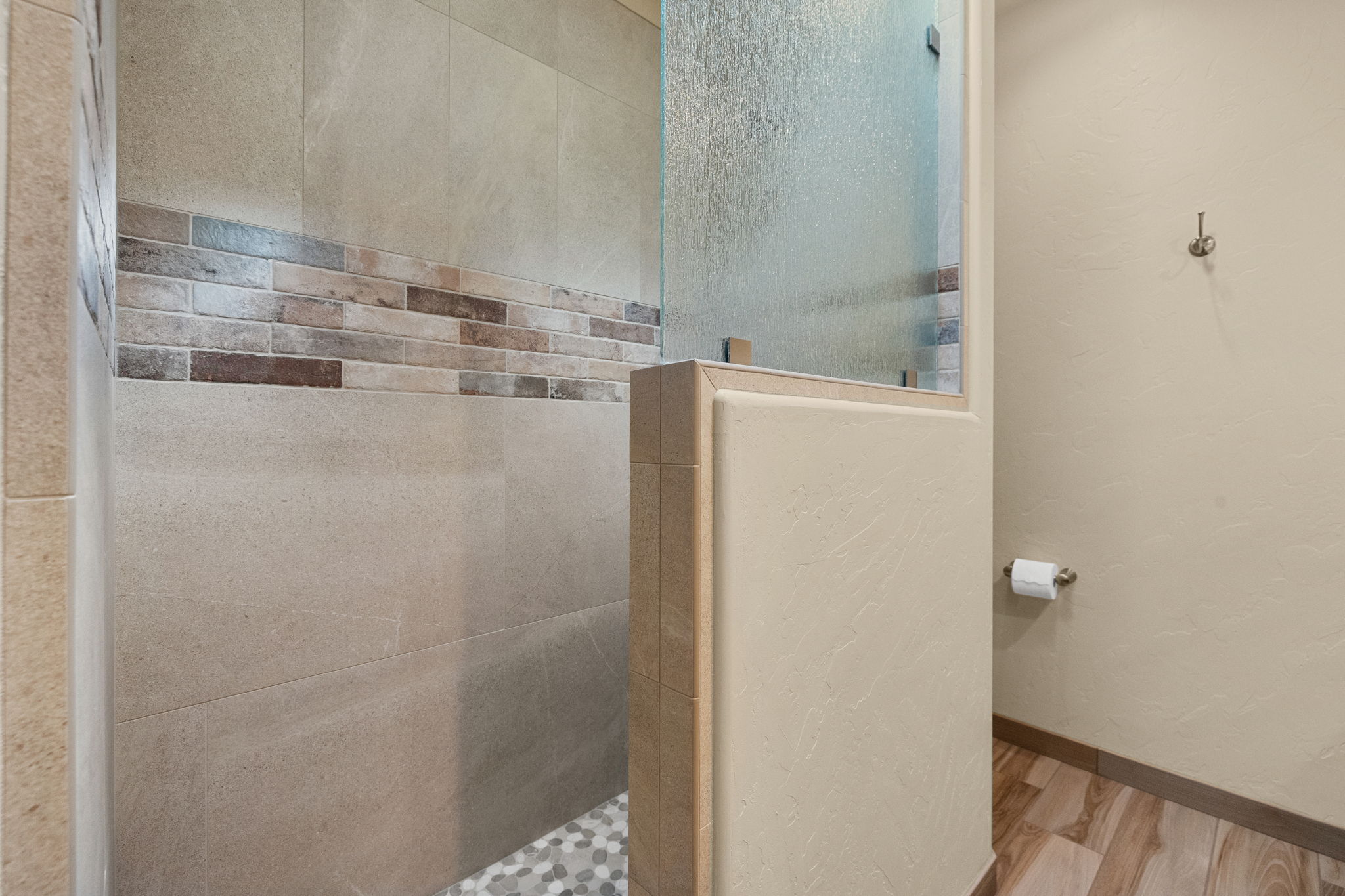 Bedroom 4 Ensuite 2