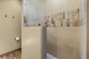 Bedroom 3 Ensuite 2