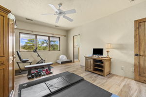 Bedroom 4-2