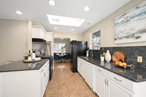 1612 Mary Dr, Pleasant Hill, CA 94523, USA Photo 11