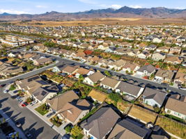 016_F8_AERIAL_1612 Sunflower Dr