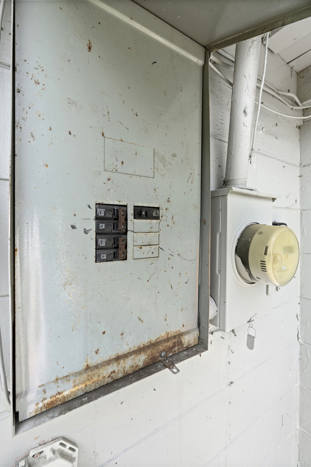  Photo 42