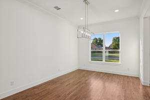 Cherbourg Dr-L0210-013.jpg