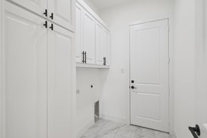Cherbourg Dr-L0210-030.jpg