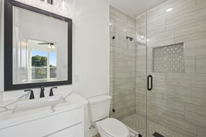 Cherbourg Dr-L0210-051.jpg