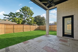 Cherbourg Dr-L0210-059.jpg