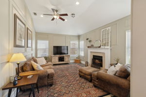 This is the view from the entry of the Main Living Area.  So Impressive!