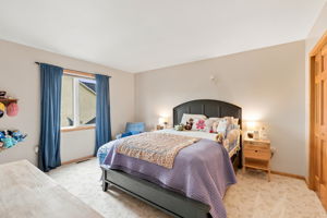  Photo 68