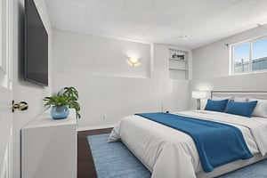 DSC03511 virtually staged.jpeg