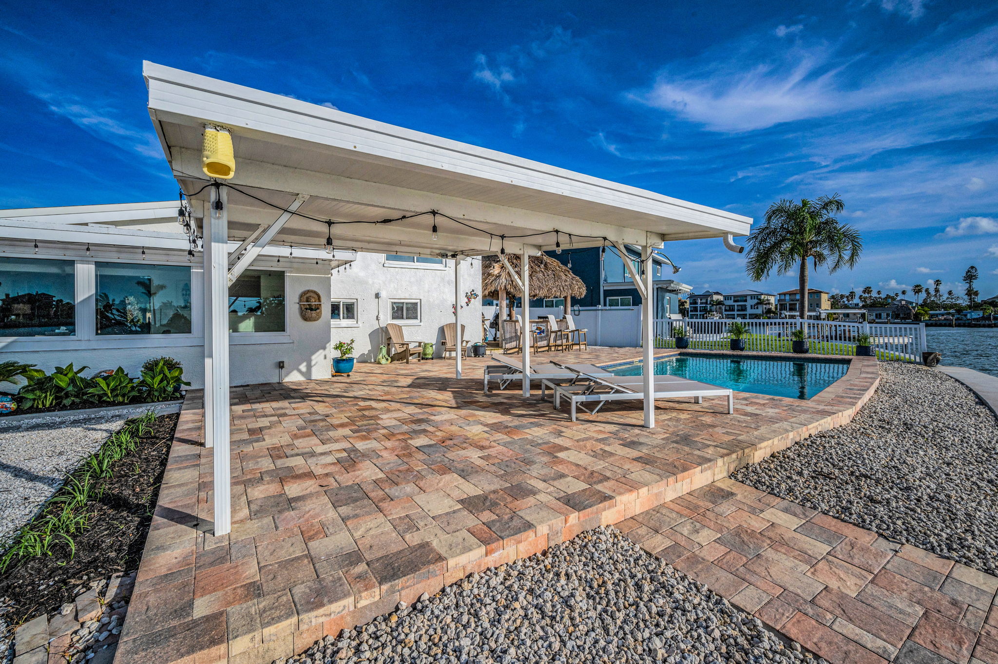 Lanai1