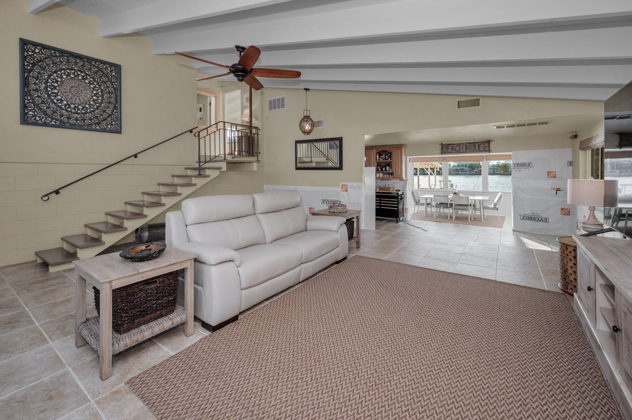 Living Room5