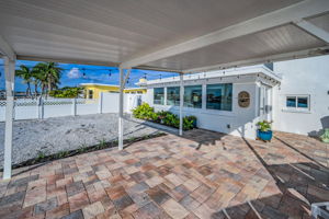Lanai4