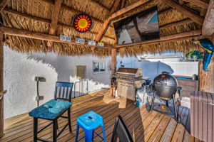 Tiki Hut2