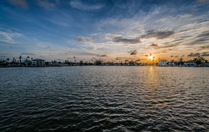 Dock Water View13