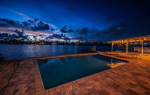 Pool72