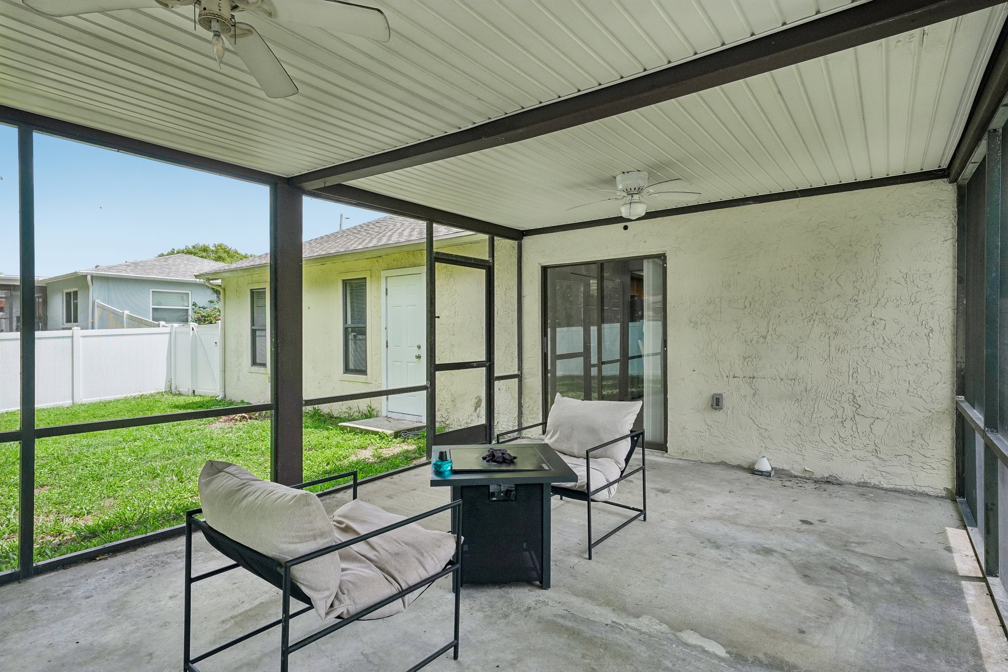 Villa Dr-S0808-030.jpg