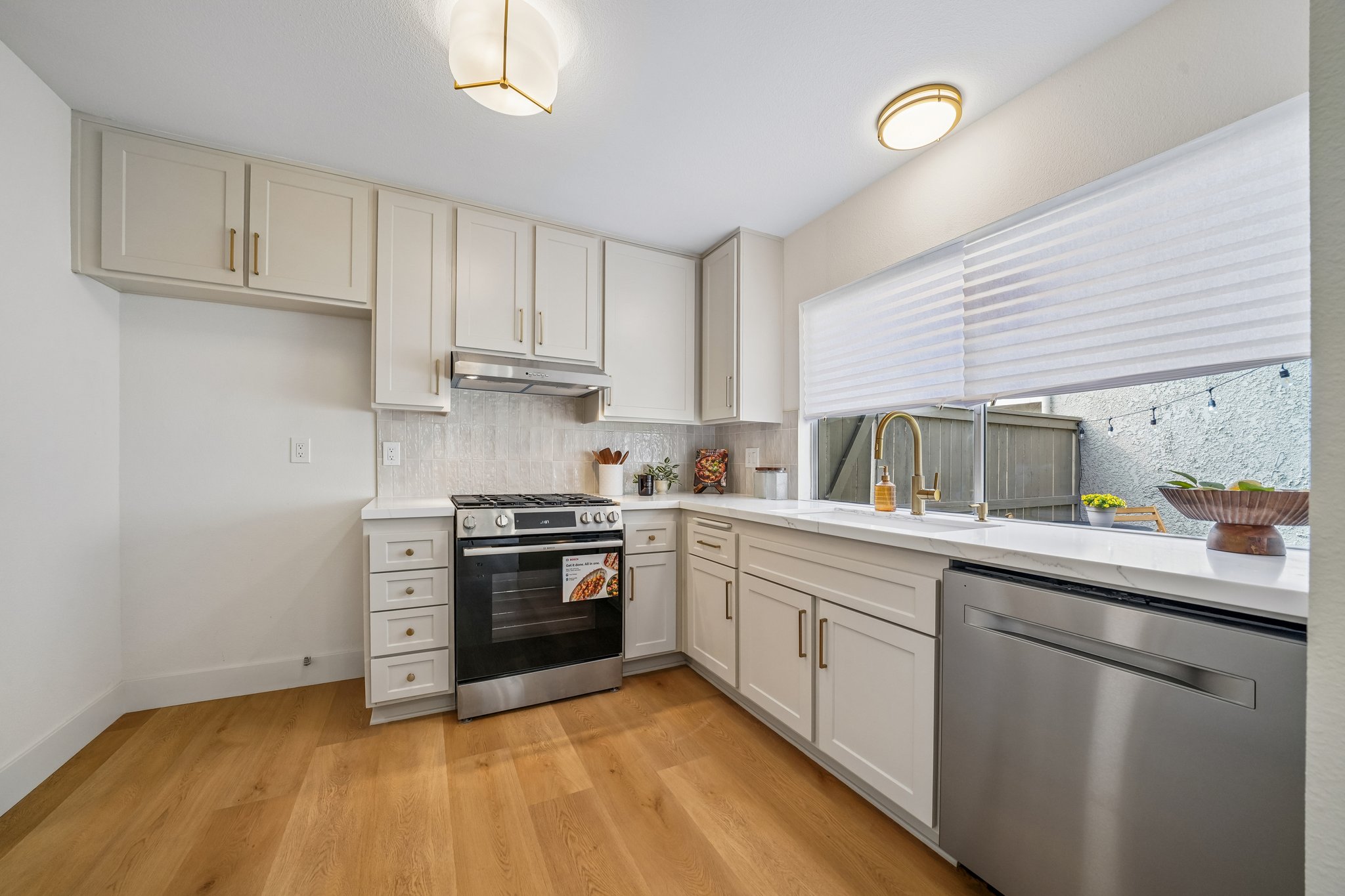 Carmel Cir E-S1810-016.jpg