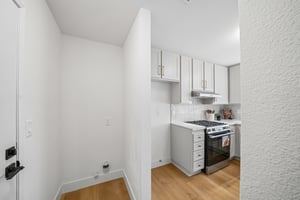 Carmel Cir E-S1810-021.jpg