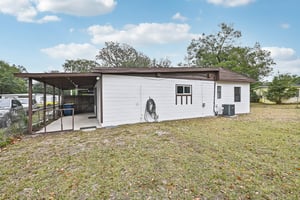 Loyola Dr-S1812-030.jpg