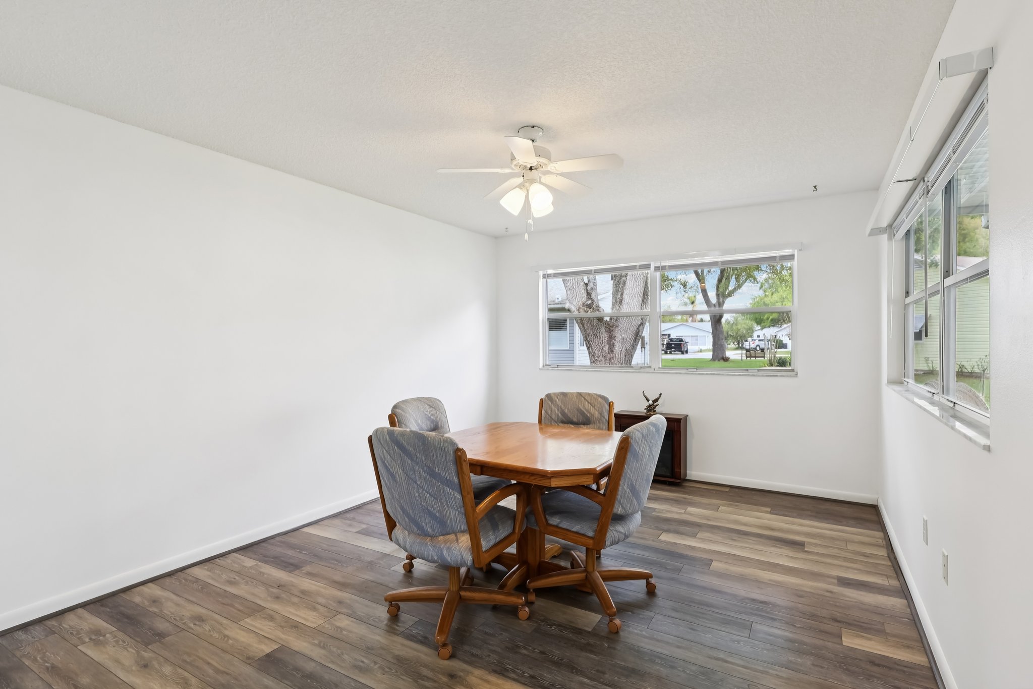 New Abbey Ave-S1403-013.jpg