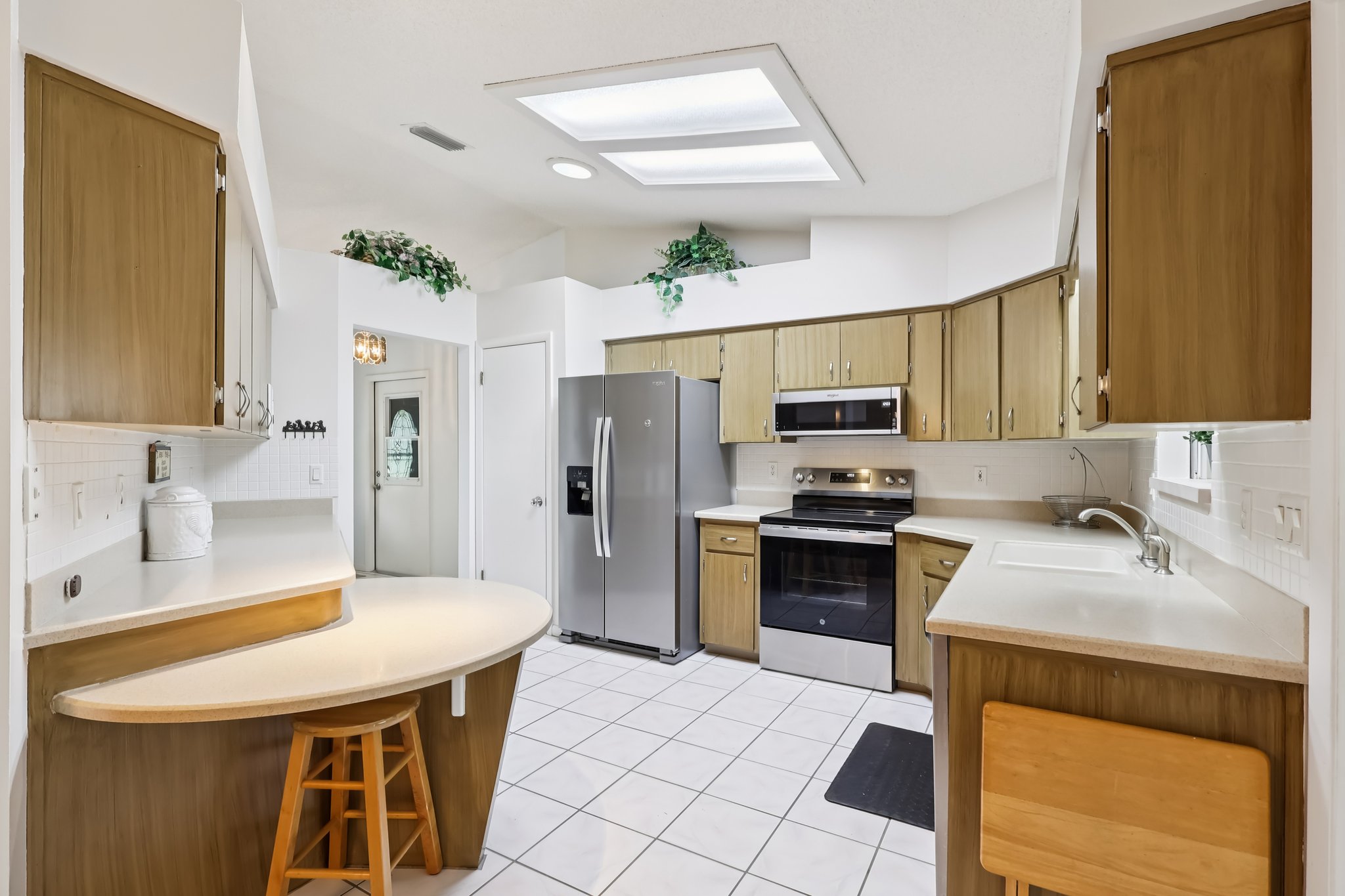 New Abbey Ave-S1403-016.jpg