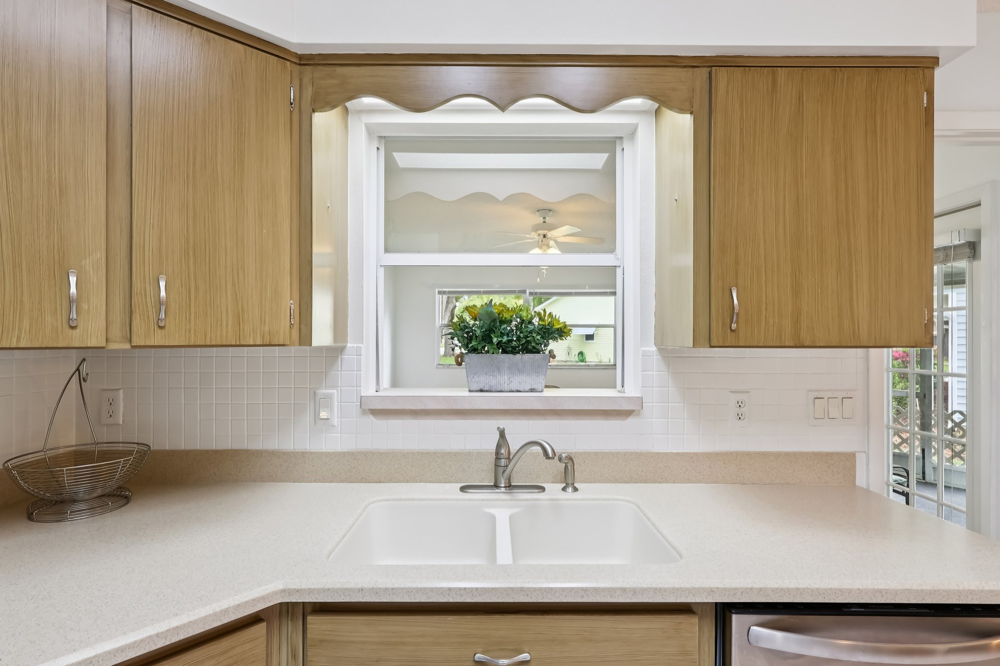 New Abbey Ave-S1403-020.jpg