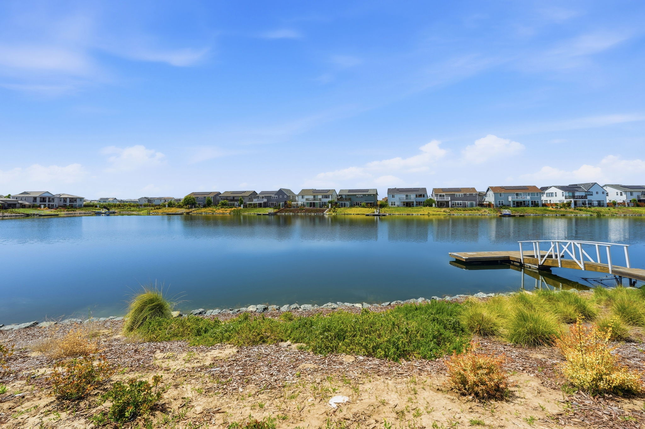 044_F8_16141 Riverton Ave