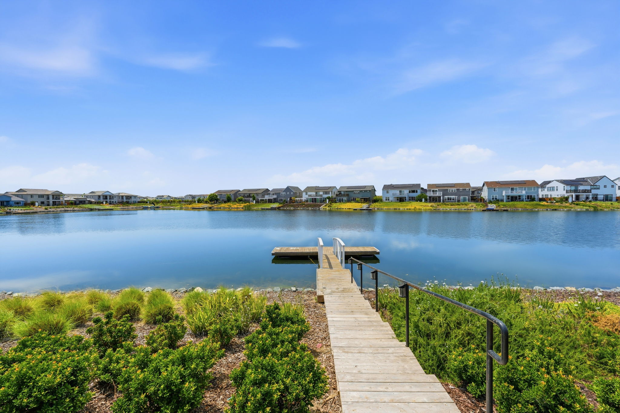 045_F8_16141 Riverton Ave