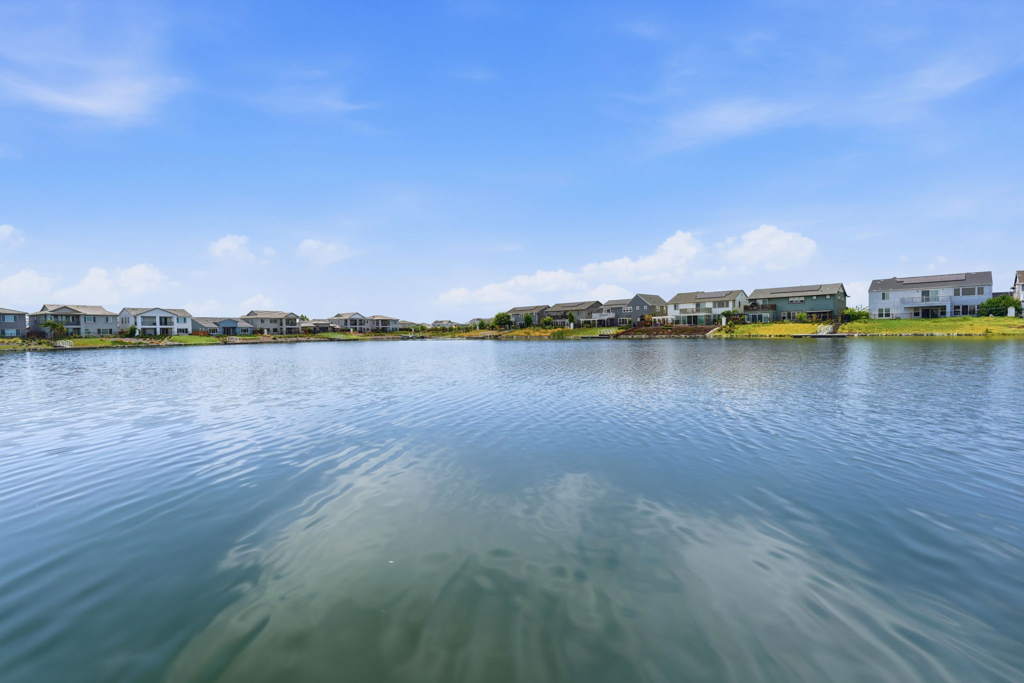 047_F8_16141 Riverton Ave