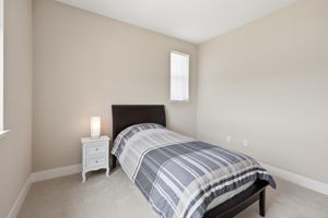026_F8_16141 Riverton Ave