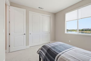 028_F8_16141 Riverton Ave