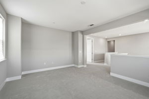 038_F8_16141 Riverton Ave