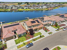 002_F8_AERIAL_16141 Riverton Ave